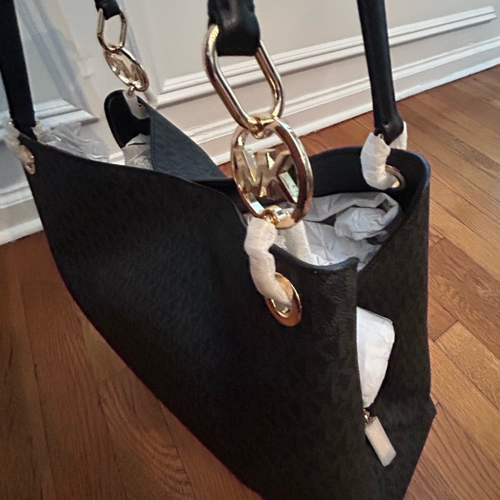MICHAEL KORS Christina Large Signature Logo Shoulder Bag - Picture 8 of 16